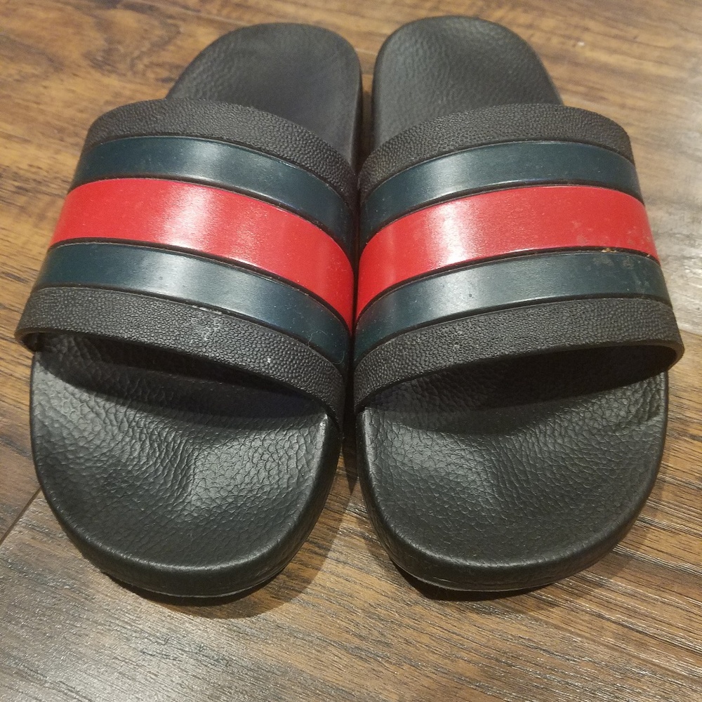 Men Pool Slides